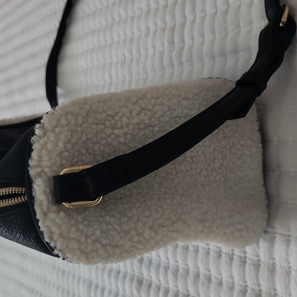 Juicy Couture Handbag NWOT - Picture 4 of 8
